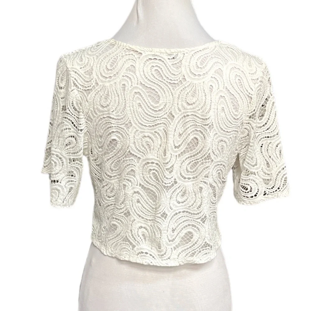 Zara Swirl Lace Faux Wrap Cropped Top Off White Size Small